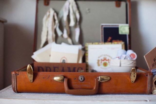 Le bureau d’une photographe entre modernité, récup et vintage