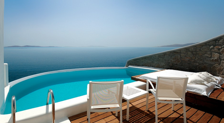 Terrasse Hôtel Cavo-Tagoo Mykonos via Nat et nature Le plus bel hôtel de Mykonos ?