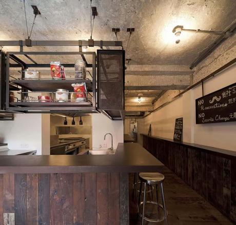 A Shanghai, The commune social, bar à tapas