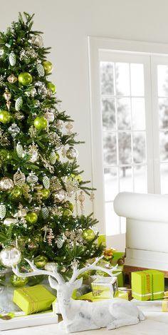 25 sapins de Noël joliment décorés pour s'inspirer ! www.decocrush.fr