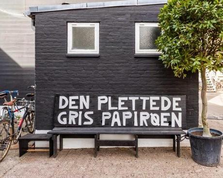 Copenhague / Le café gris / Den Plettede /