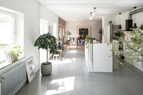 Une ancienne menuiserie transformé en maison de rêve - blog DECOuvrir design