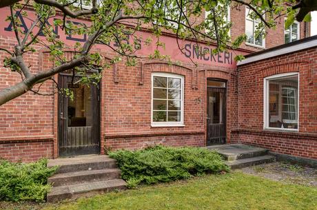 Maison à vendre // Une ancienne menuiserie transformée en habitation familiale ! Une ancienne menuiserie transformé en maison de rêve - blog DECOuvrir design