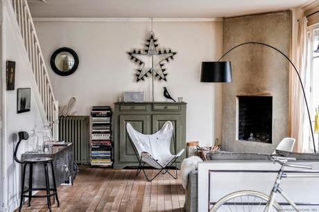 France / Différentes nuances de vert pour une sublime maison / France / Différentes nuances de vert pour une sublime maison /