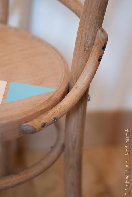 L-atelier-azimute-chaises-bistrot-motifs-pastel-16