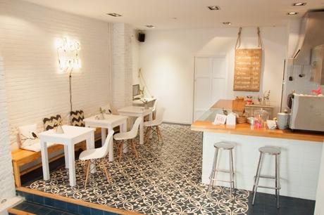 Valence / abc you : bed and breakfast /