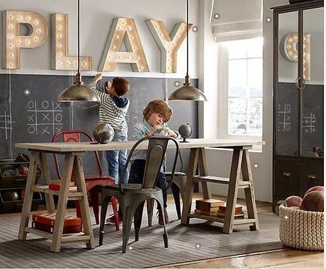 Home challenge // Un bureau chez soi Home challenge // Un bureau chez soi