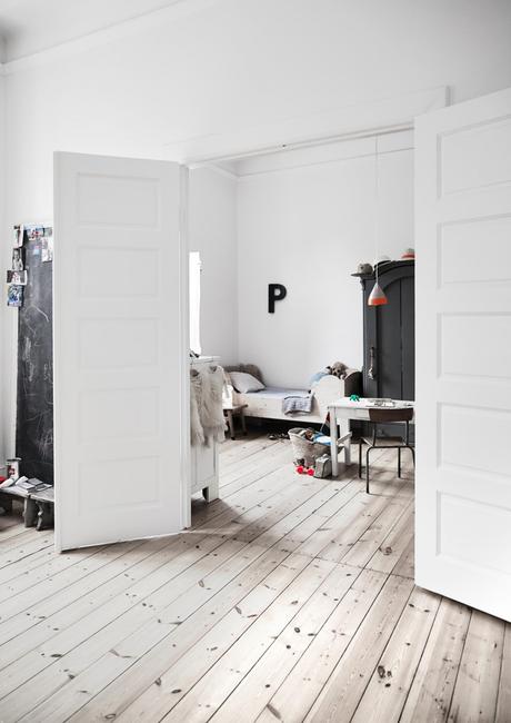 Copenhague / Un appartement de 200m² bien décoré /