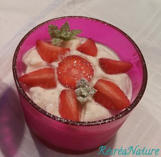 Recette Glacée Facile : Frozen Yogurt et Fruits Rouges du Jardin