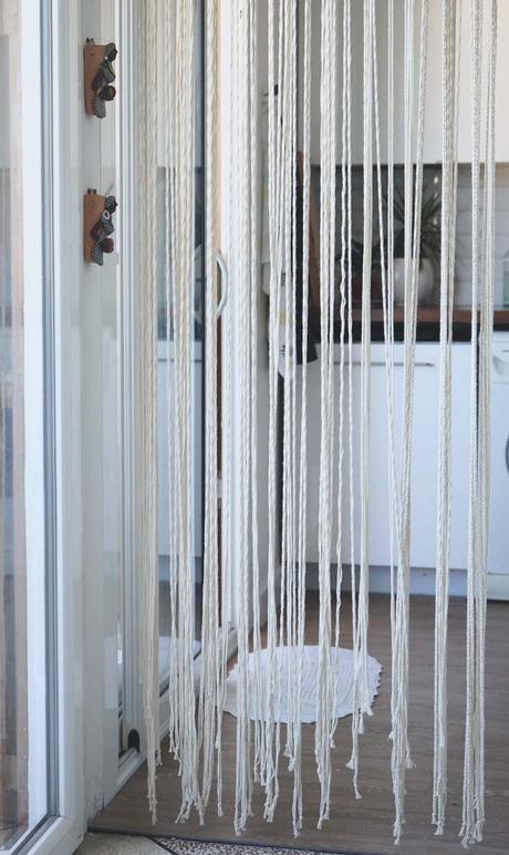 DIY : J’ai réalisé un rideau en macramé chez moi (tuto inside)