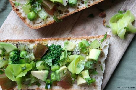 Dans ma cuisine / Salades chromatiques : Green salad sur tartines /