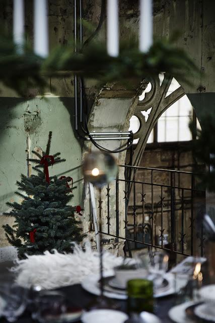 Noël 2015 / Inspirations #4 / Une table envoûtante chez Artilleriet /