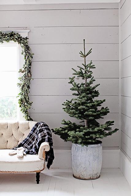 Noël 2015 / Inspirations #13 / Des antiquités françaises pour un sapin /