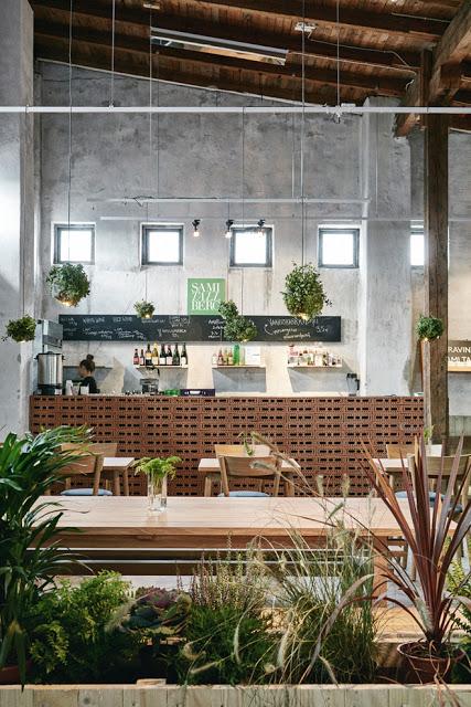 Helsinki / Wild Herb Cafe par Joanna Laajisto  /