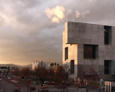 ET LE GAGNANT EST... L'ARCHITECTE CHILIEN ALEJANDRO ARAVENA !