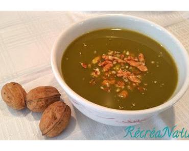 Soupe Veloutée à l'Ail Éléphant et aux Noix - Astuce Cuisine #5