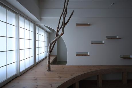 NOM D'UN APPARTEMENT JAPONAIS QUI FAIT... POUSSER LES ARBRES !