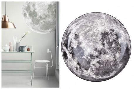 Papier peint motif lune et assiette Moon.