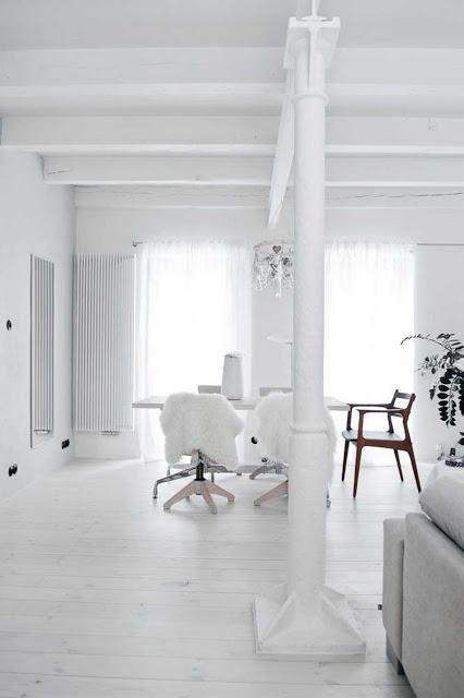 NOM D'UNE MAISON DANS LE PUR STYLE... WHITE IS WHITE !