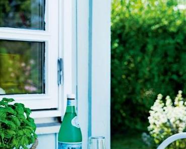 LA RENTRÉE ? UNE MAISON DE VACANCES... BLEU-MENTHE À L'EAU !