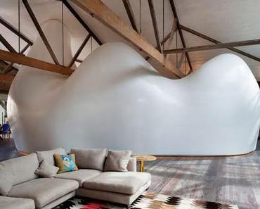 TOUTES LES MAISONS SE RESSEMBLENT ? CELLE-CI EST... UN OVNI !