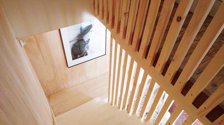 escalier-chez-laurence-du-tilly-caen-bois-scandinave