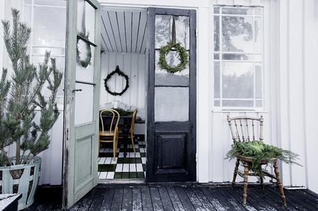 Noël nature via Nat et nature 10 idées pour une déco de Noël simplissime