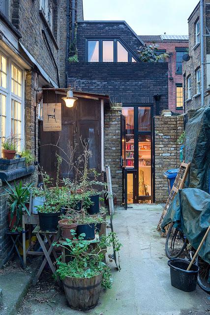 NOM D'UNE MAISON LONDONIENNE RENOVÉE... AVEC BRIO ET STYLE !