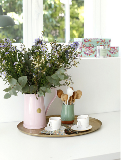 Collection d'objets pour la maison par Sézane & Friends Sélection pour la Fête des Mères chez Sézane