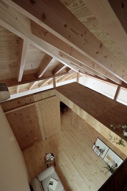 UNE MAISON ARCHITECTURALE... OU À QUOI BON ?