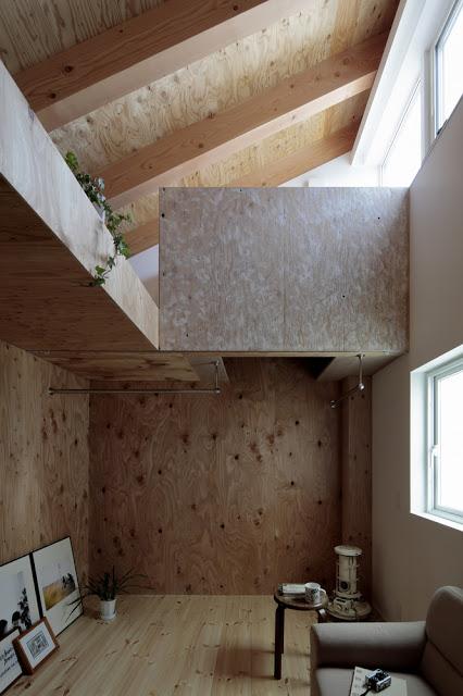 UNE MAISON ARCHITECTURALE... OU À QUOI BON ?