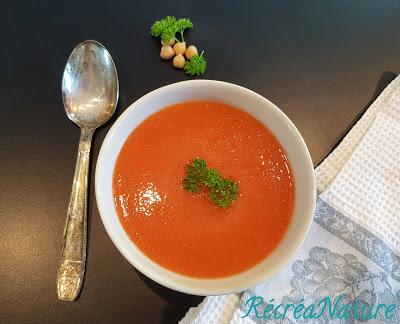 Soupe Froide Carottes, Tomates et Pois Chiches {Cuisine Crûe, Vegan, sans gluten}