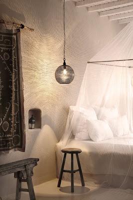 Hôtel San Giorgio Mykonos greece via Nat et nature Celebrate the new bohemian luxury