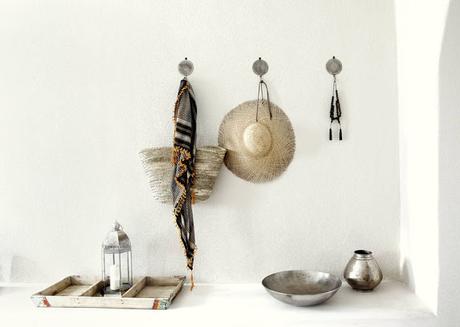 Hôtel San Giorgio Mykonos greece via Nat et nature Celebrate the new bohemian luxury