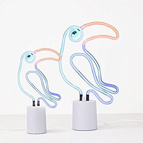 lampe déco toucan néon design blog