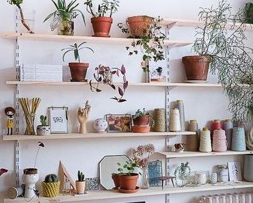 5 idées pour un mur d’étagères réussi